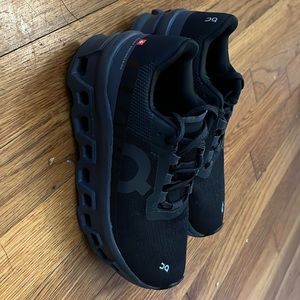 On Running Black Cloudmonster Low-Top Sneakers Size 5